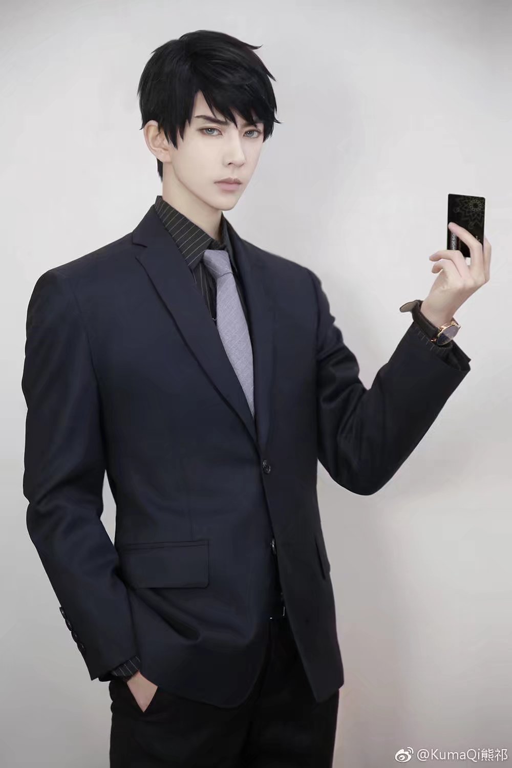 熊叔真是个帅气的女生.