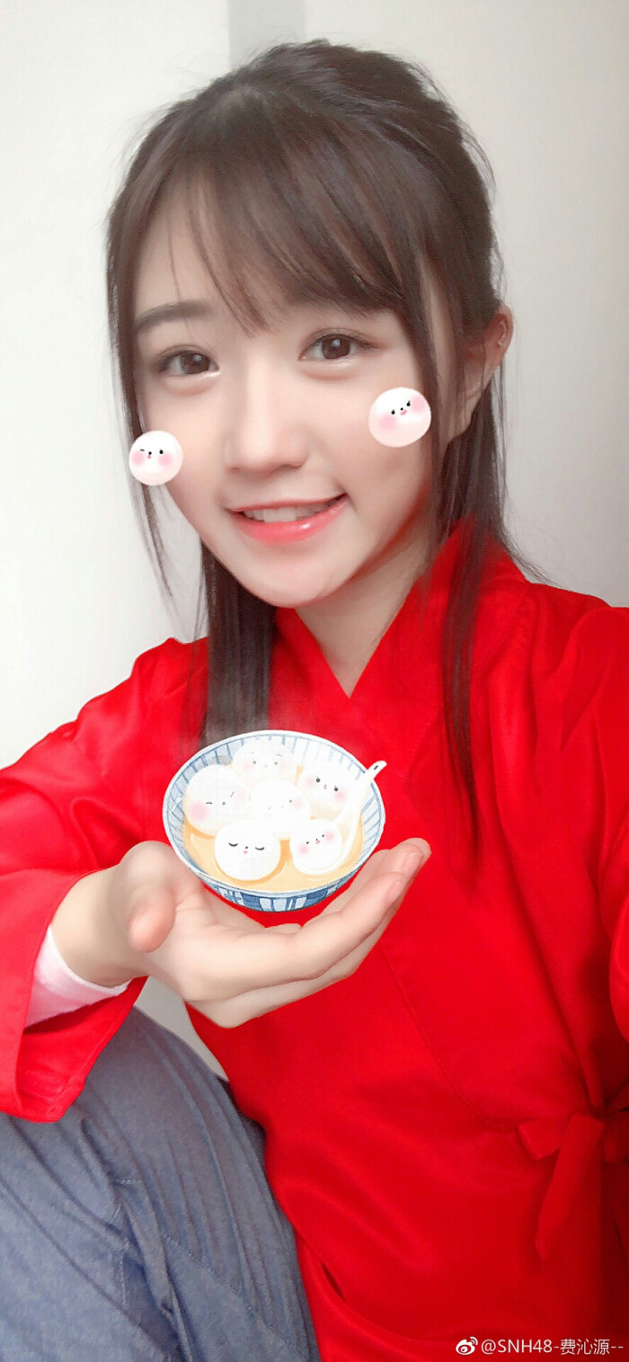 费沁源 