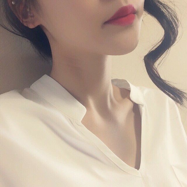 『江屿』小仙女的锁骨头像图源qq侵权歉删