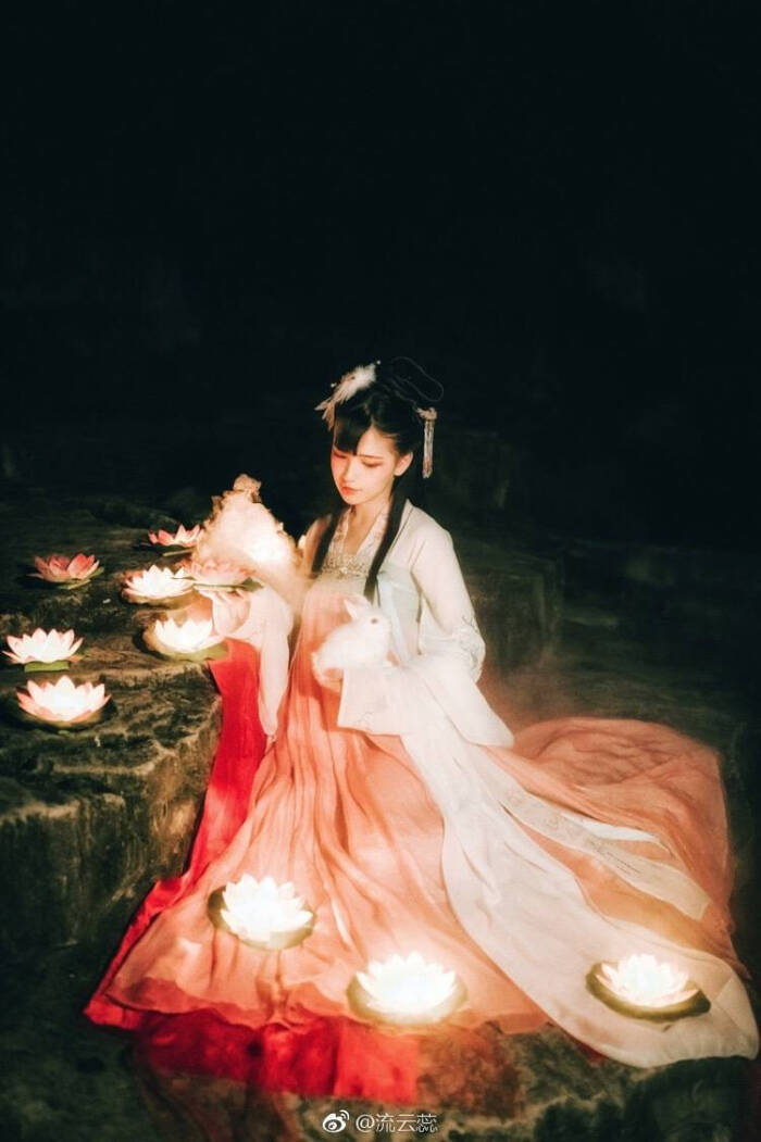 古风真人 壁纸 女生头像 女头 小清新 虐心 唯美 高清 意境