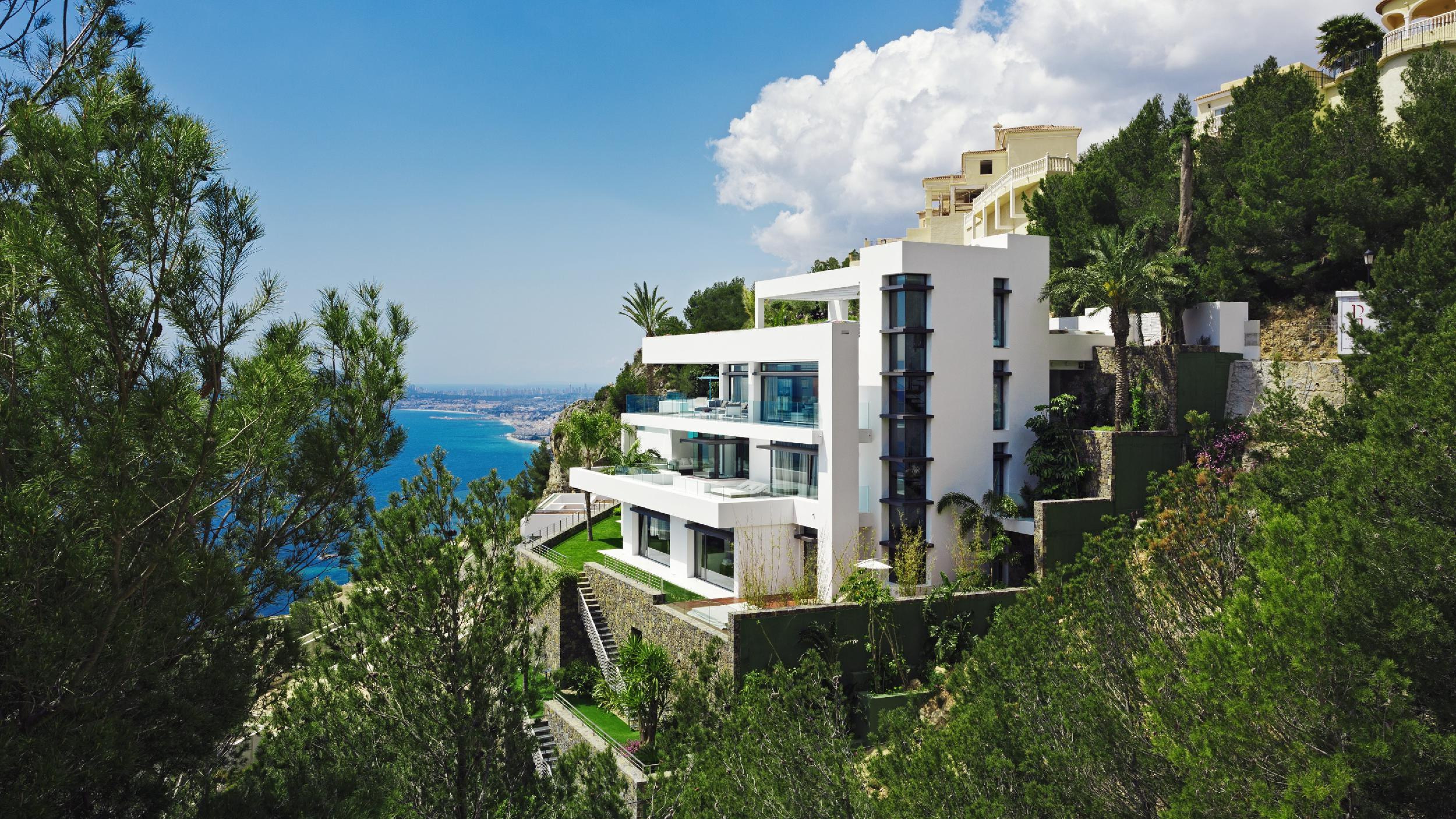 altea cliff house(altea系统悬崖上的房子)