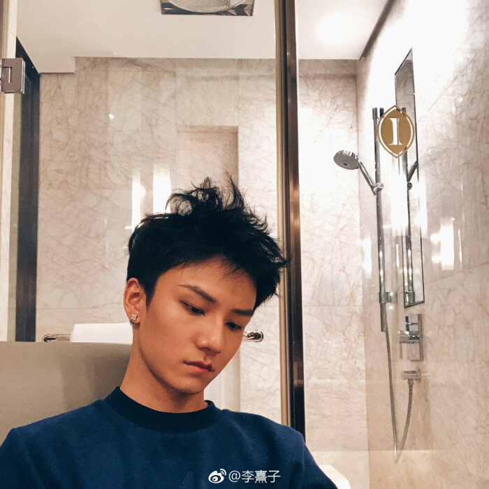 李熹子 