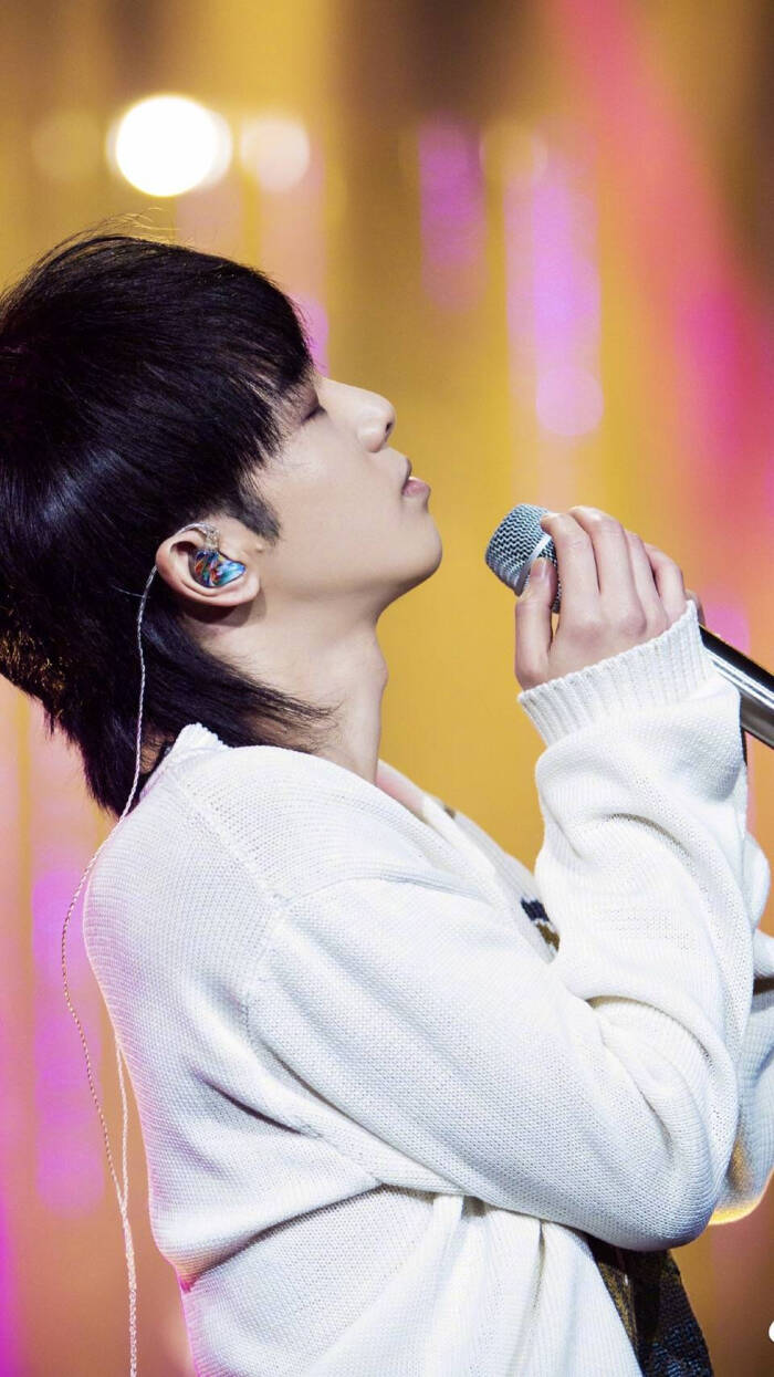 华晨宇 
