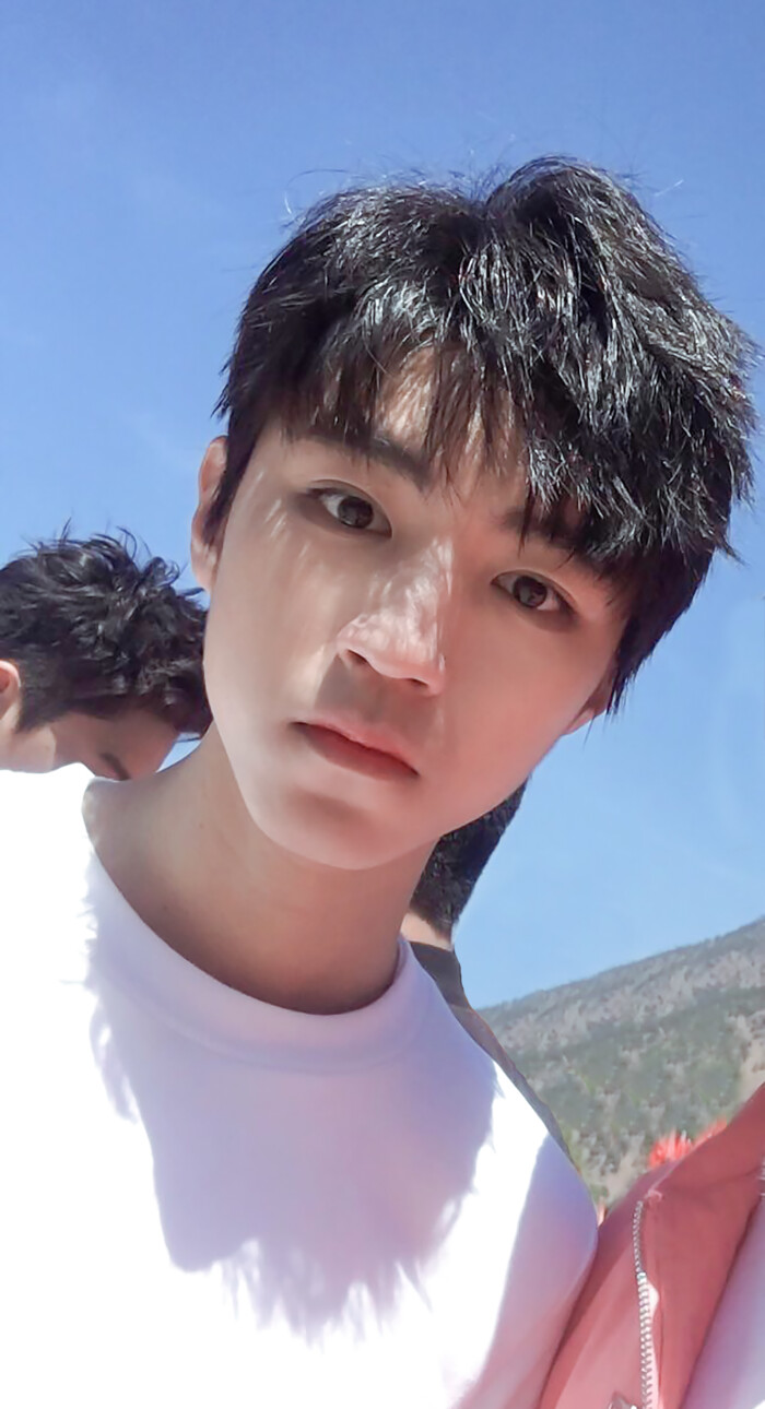 20《高能少年团》丽江录制×cr:logo