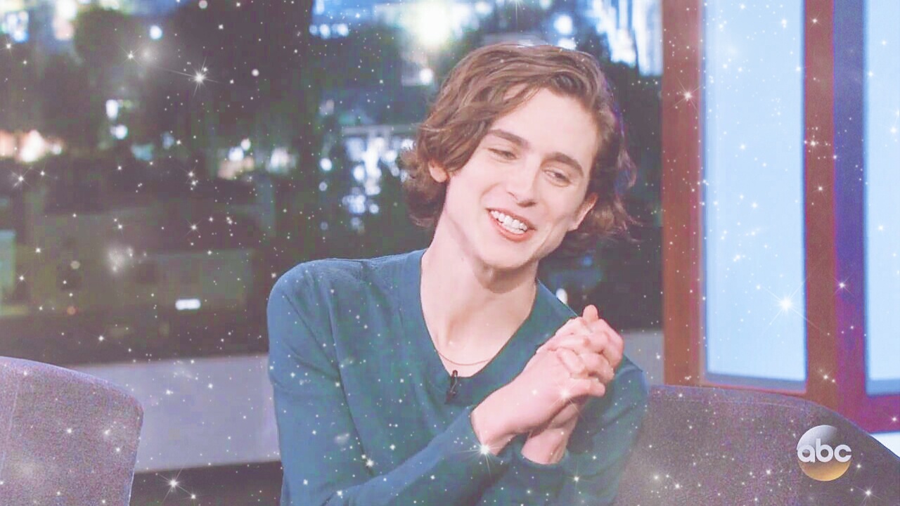 蒂莫西·柴勒梅德timothéechalamet(请以你的名字呼唤我)