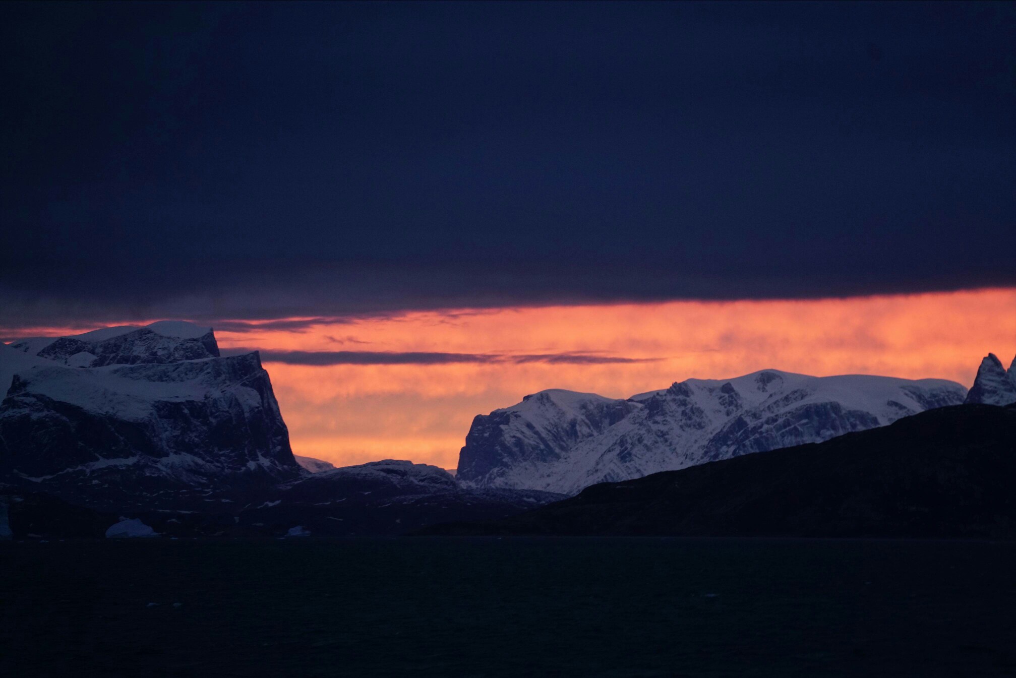 抠图素材 空间背景 极简主义 方块图 键盘壁纸 高清背景 主页图 季懿