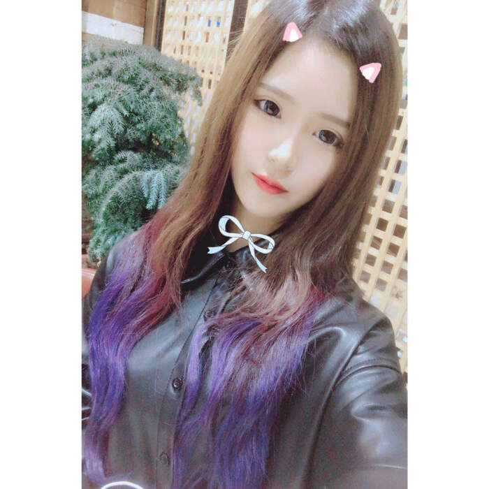 红发型师私人订制色彩造型女生发型长发卷发编发发型染色烫发700_700