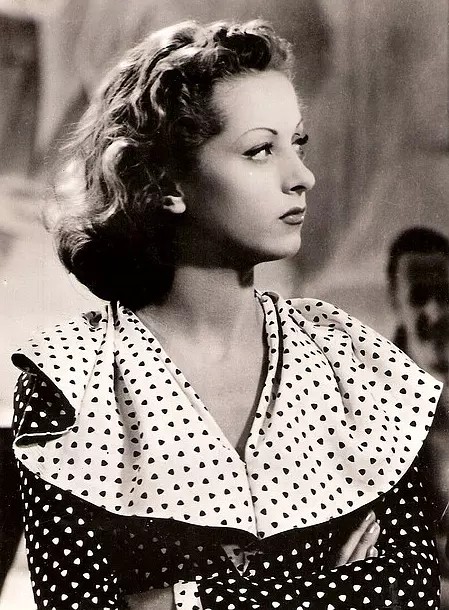 法国传奇女星 达尼埃尔·达里约 danielle darrieux