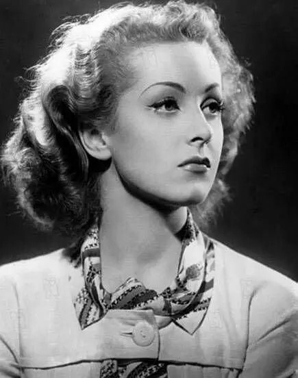 达尼埃尔·达里约 danielle darrieux