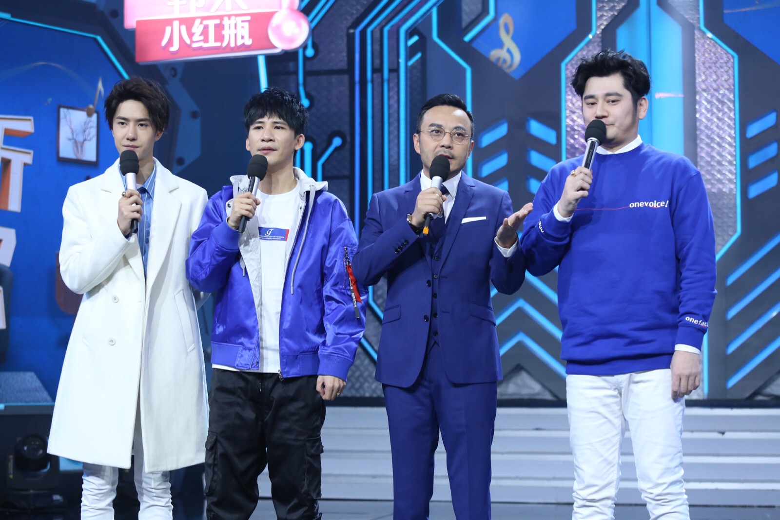 [中国赞] 今晚22:00湖南卫视@天天向上,一起重温经典剧集,不知道@uniq