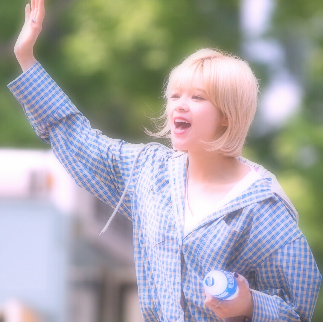 自修〕twice俞定延爱豆头像