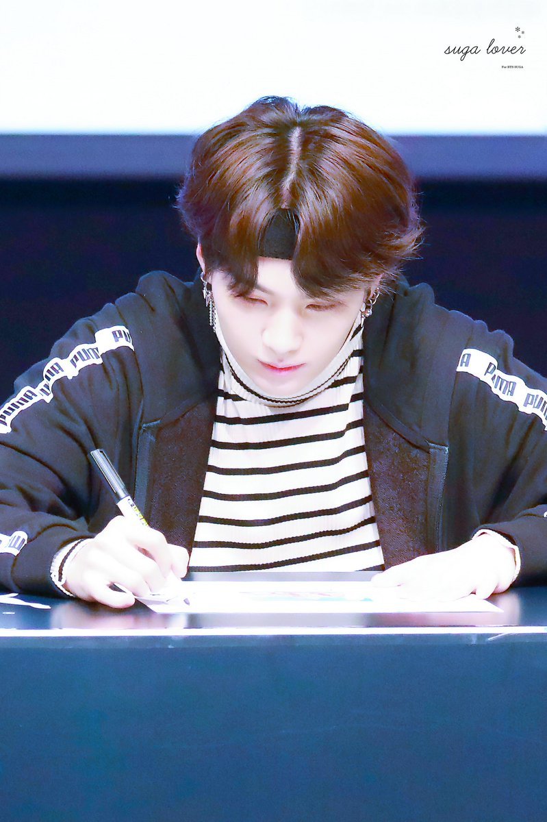 suga 闵玧其 bts 防弹少年团 puma代言品牌签名会