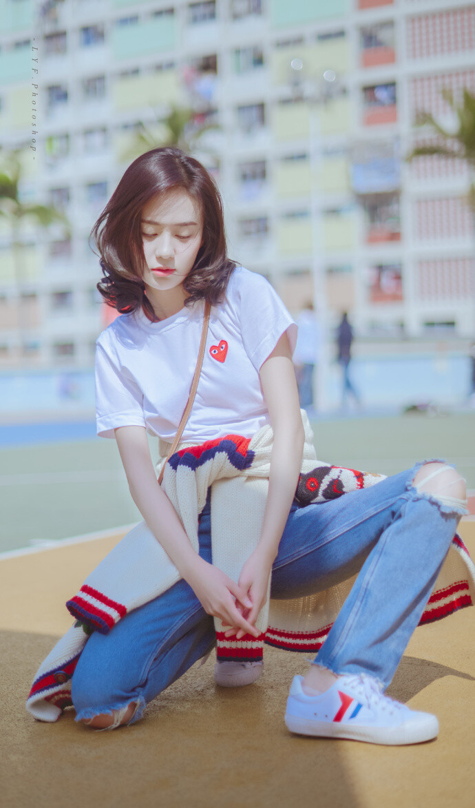 郑合惠子 cr:酱包就着热咖啡