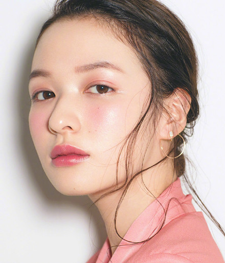 森绘梨佳 妆容