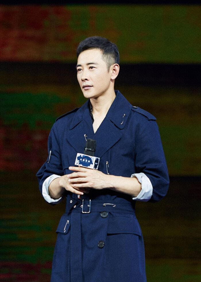 罗晋