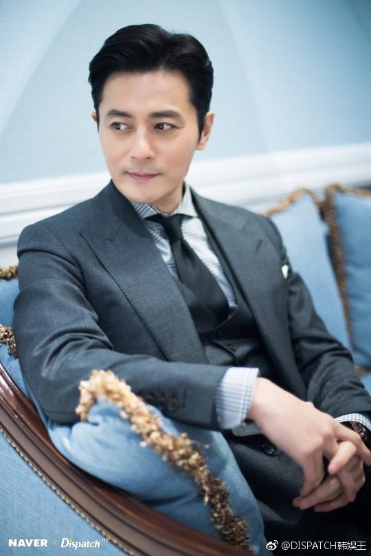 韩国男演员张东健图片