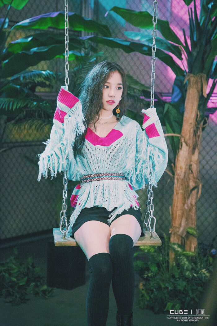 (g)i-dle 宋雨琦 - 绿色【1999.09.23】中国北京
