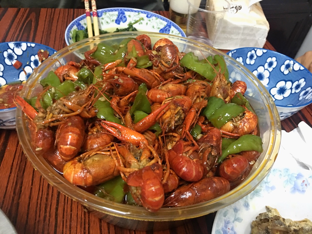顿顿吃龙虾