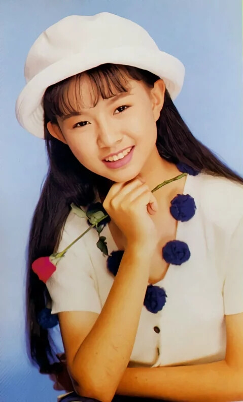 卓依婷