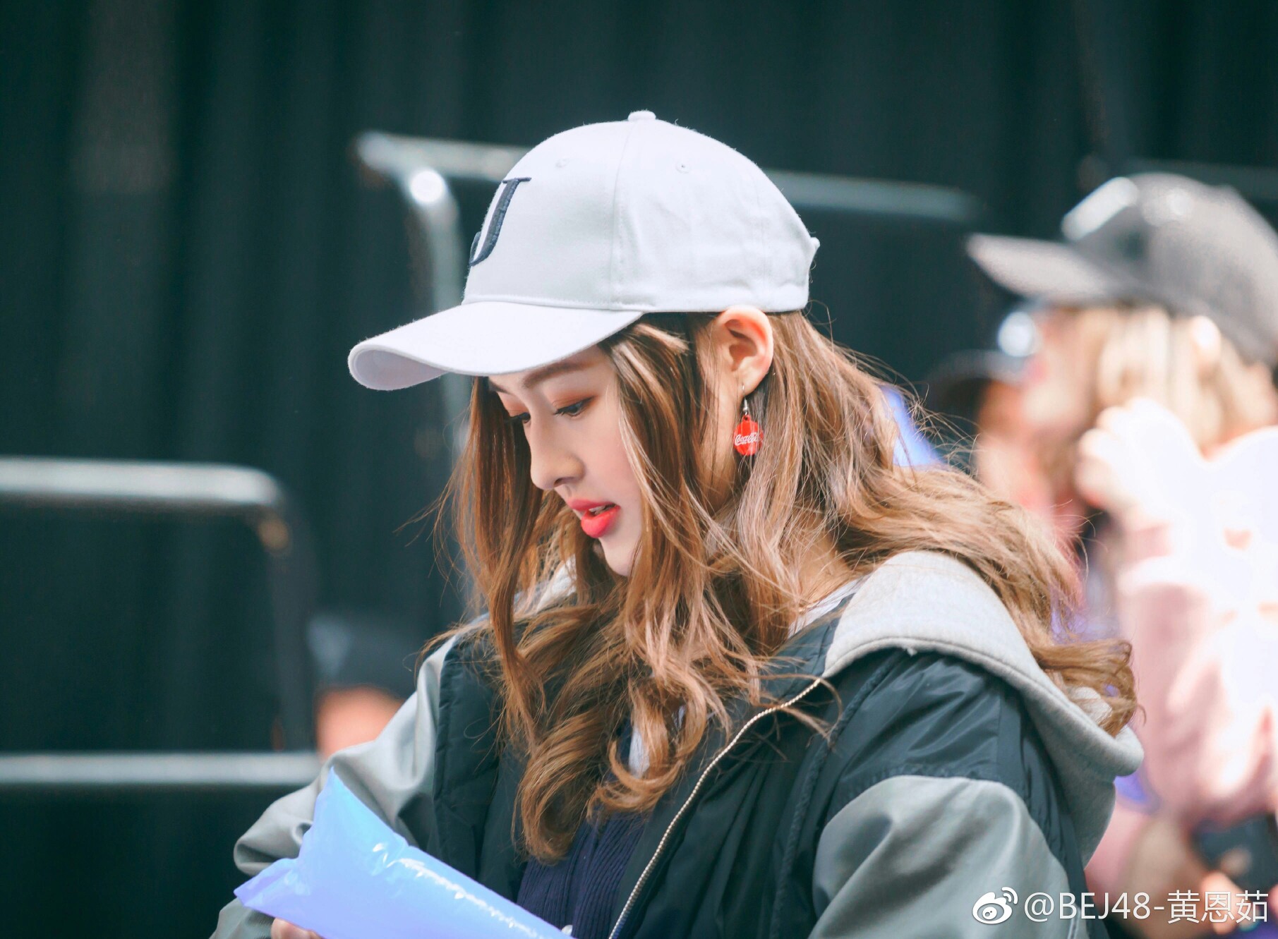 bej48黄恩茹