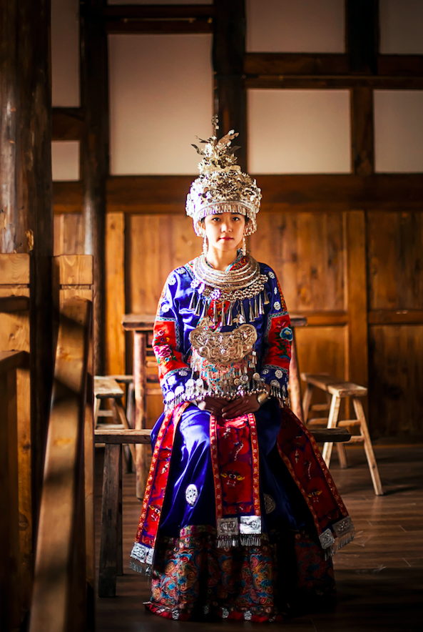 长裙苗,为苗族一百多个支系之一的人口占比较为多的苗族支系.