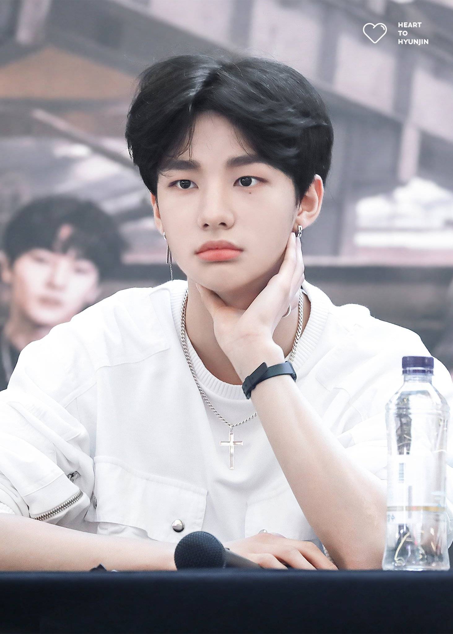 stray kids 黄铉辰(hwang hyun jin)