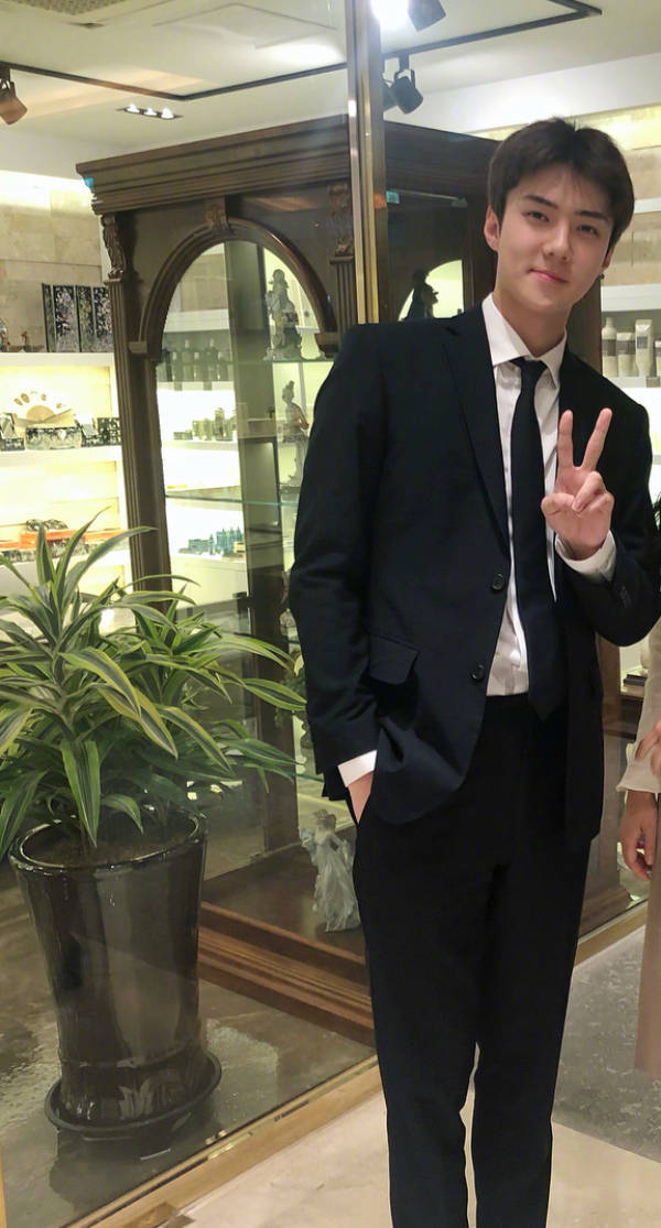他人ins的吴世勋