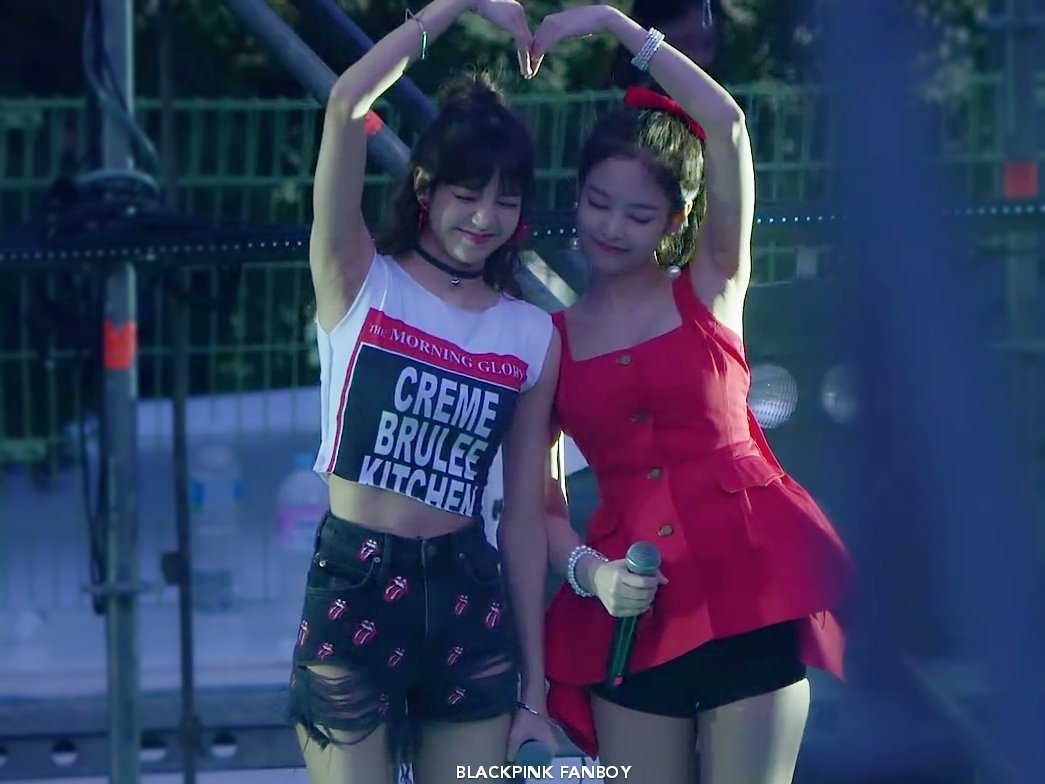 blackpink金智妮jennie lisa