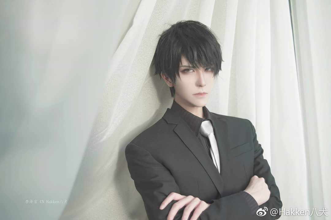cosplay恋与制作人,黑saber泳装cos 恋与制作人 cos