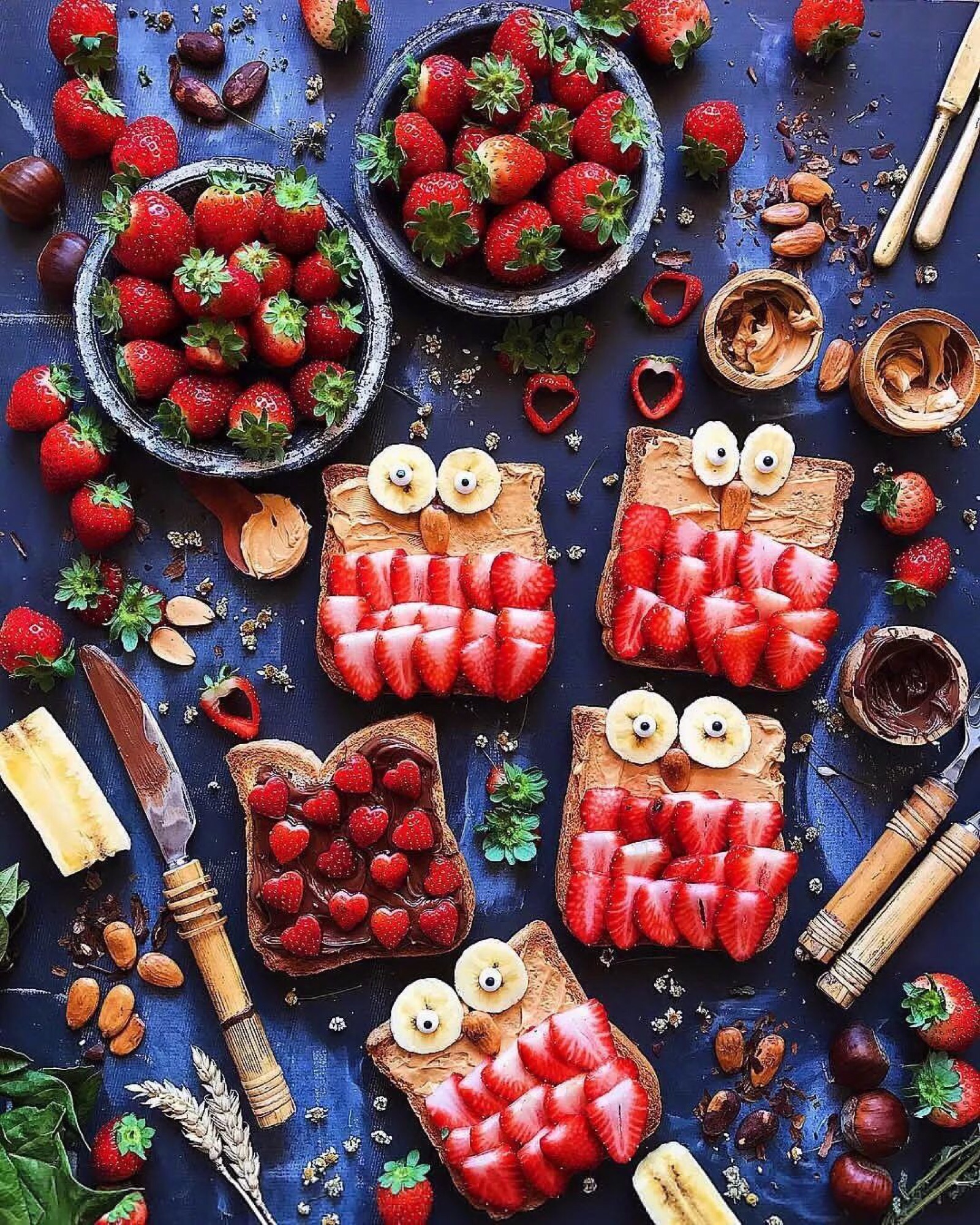 草莓甜点,吃完秒变甜心小公举!