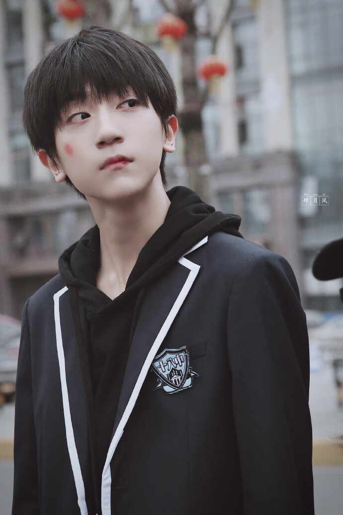 李天泽 