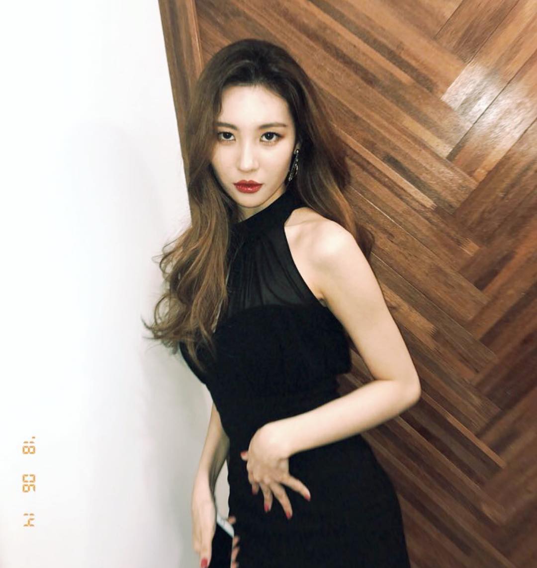 李宣美