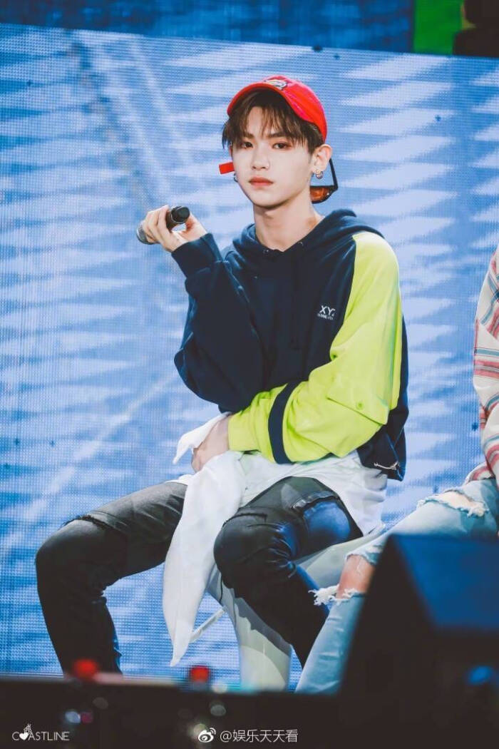 justin 黄明昊 若芽色