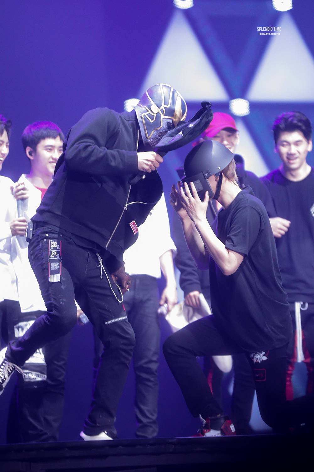 exo 四巡 香港 灿白 朴灿烈 边伯贤