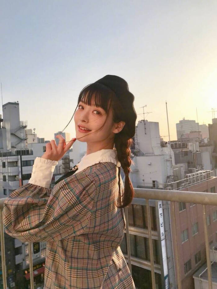 上坂堇 
