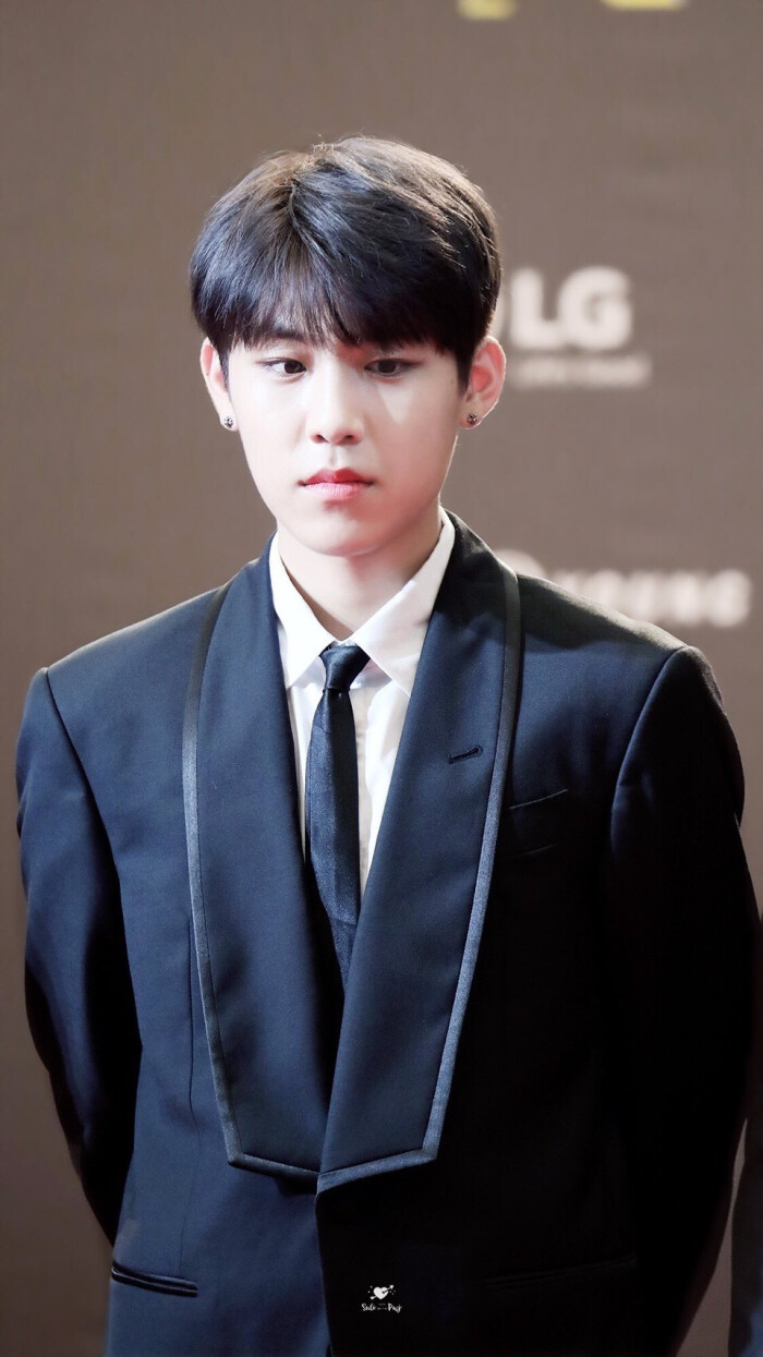 朴佑镇 wanna one 帕五金