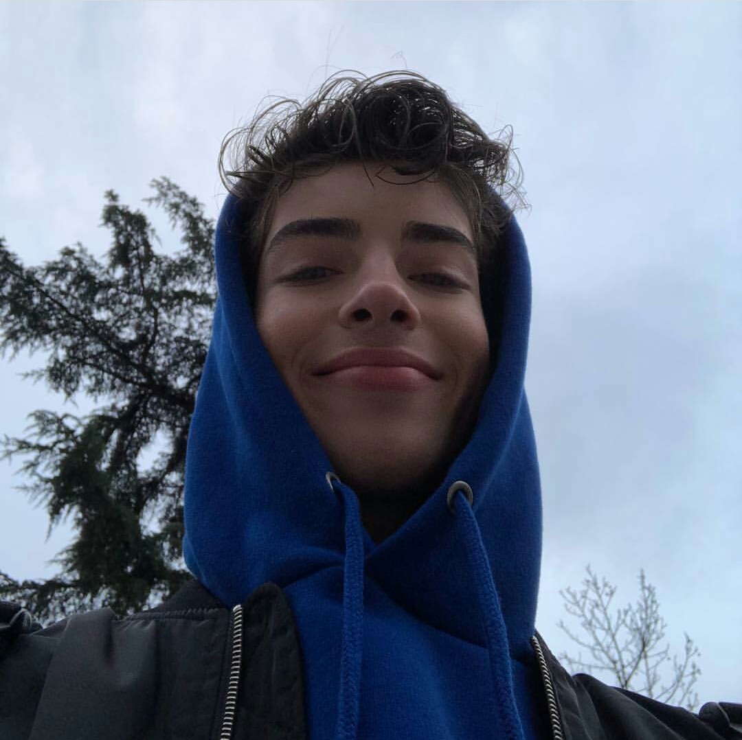 欧美男头 manu rios 马妞