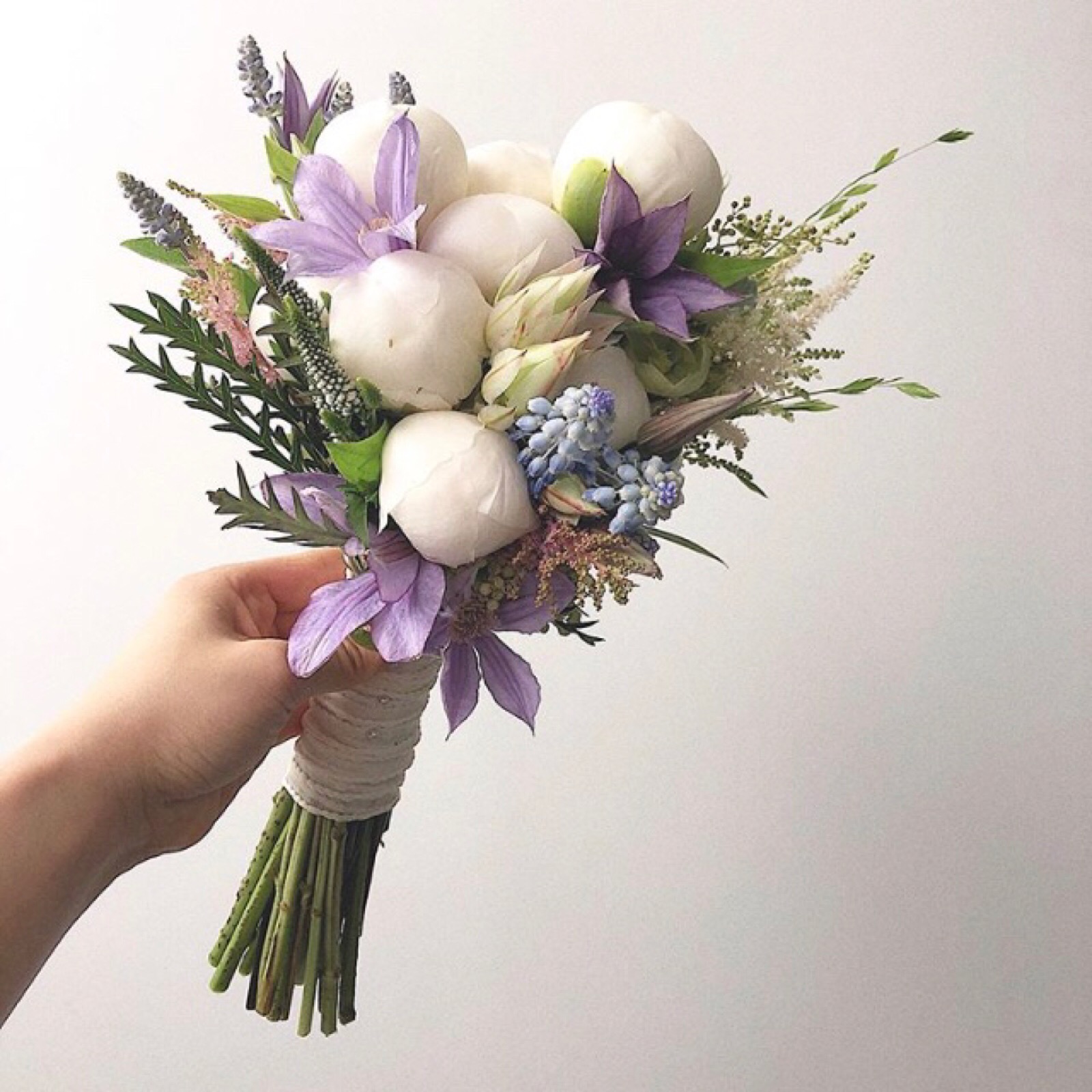 芍药手捧花