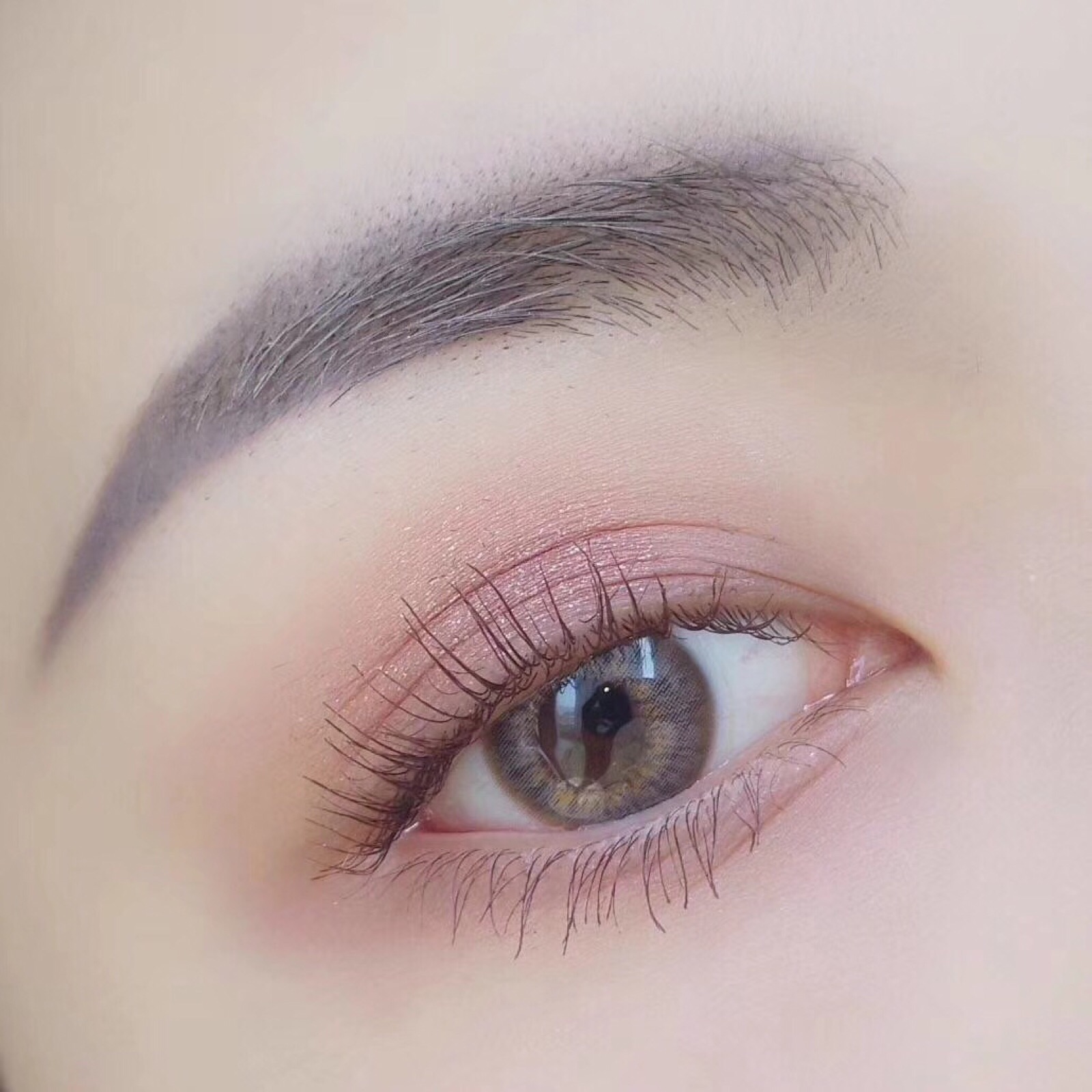 忘不了你深邃的眼眸