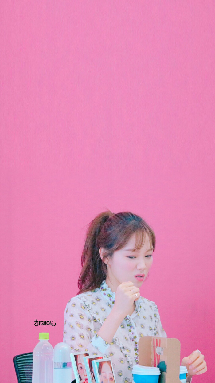 李颜色壁纸女染头发圣经好看图片