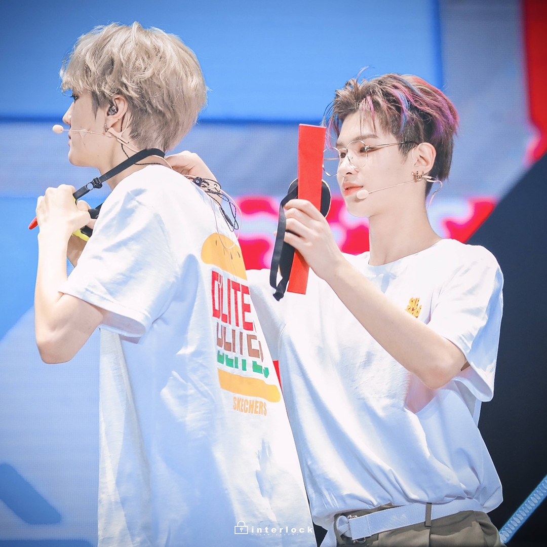 黄明昊 毕雯珺/cr黄公子的