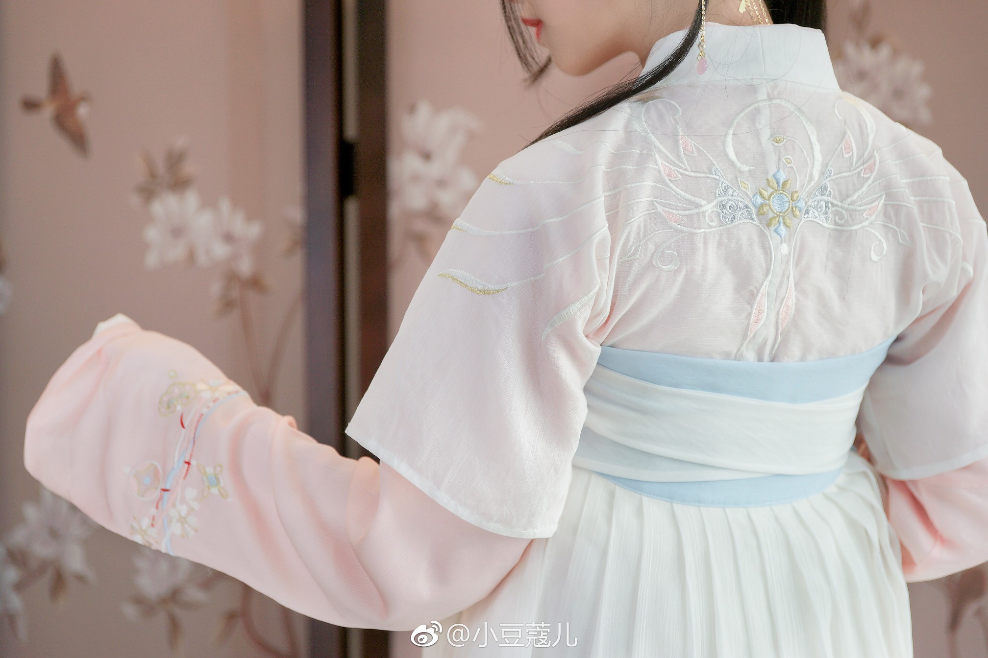 小豆蔻儿的汉服