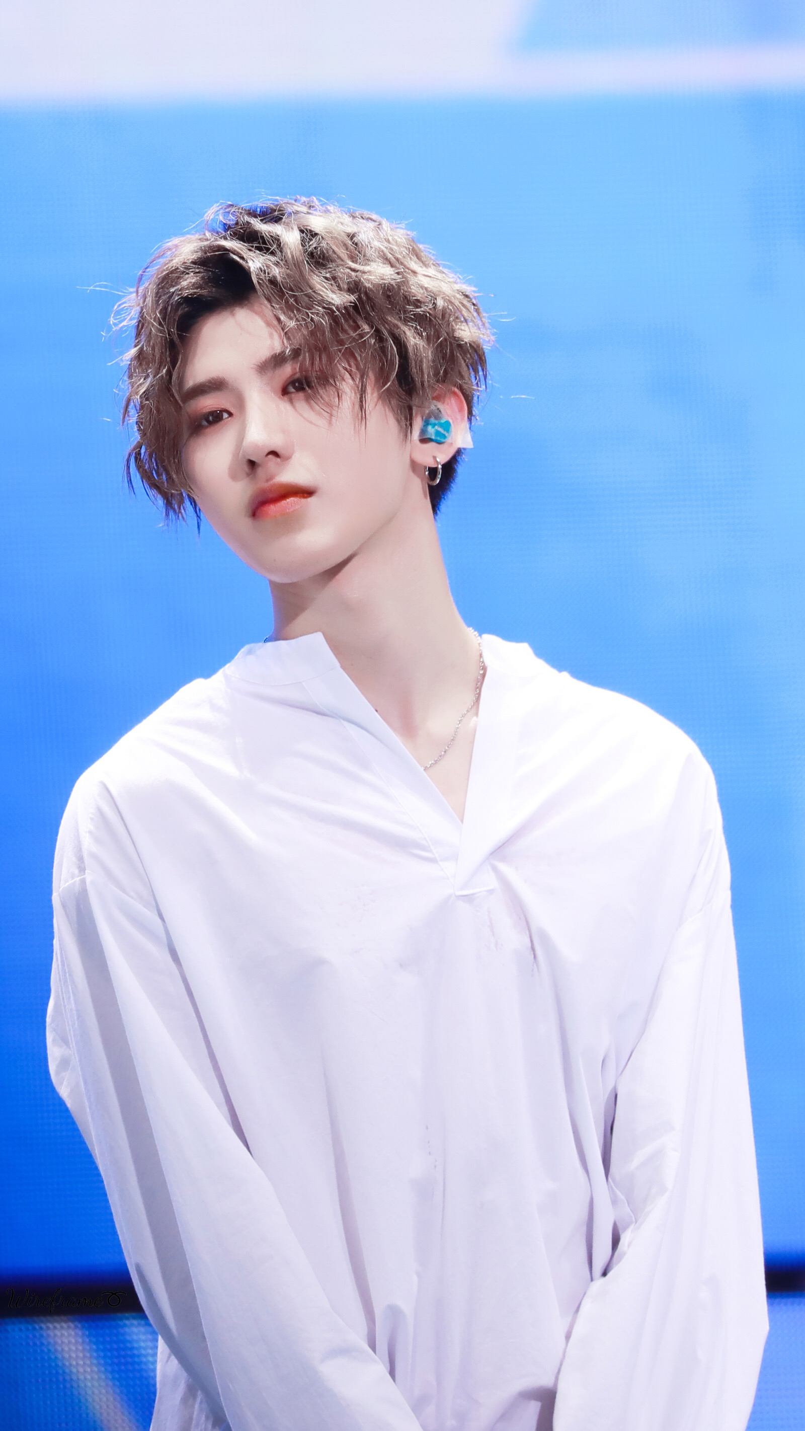 蔡徐坤 偶像练习生 nine percent 百分九少年 c位 队长 kun & ikun