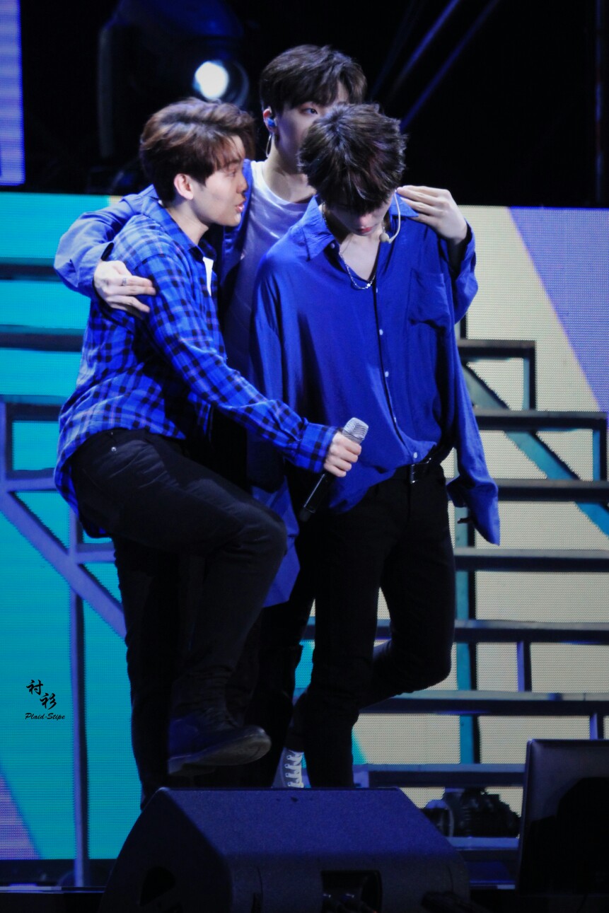 橘柚 长得俊心疼又羡慕弄弄