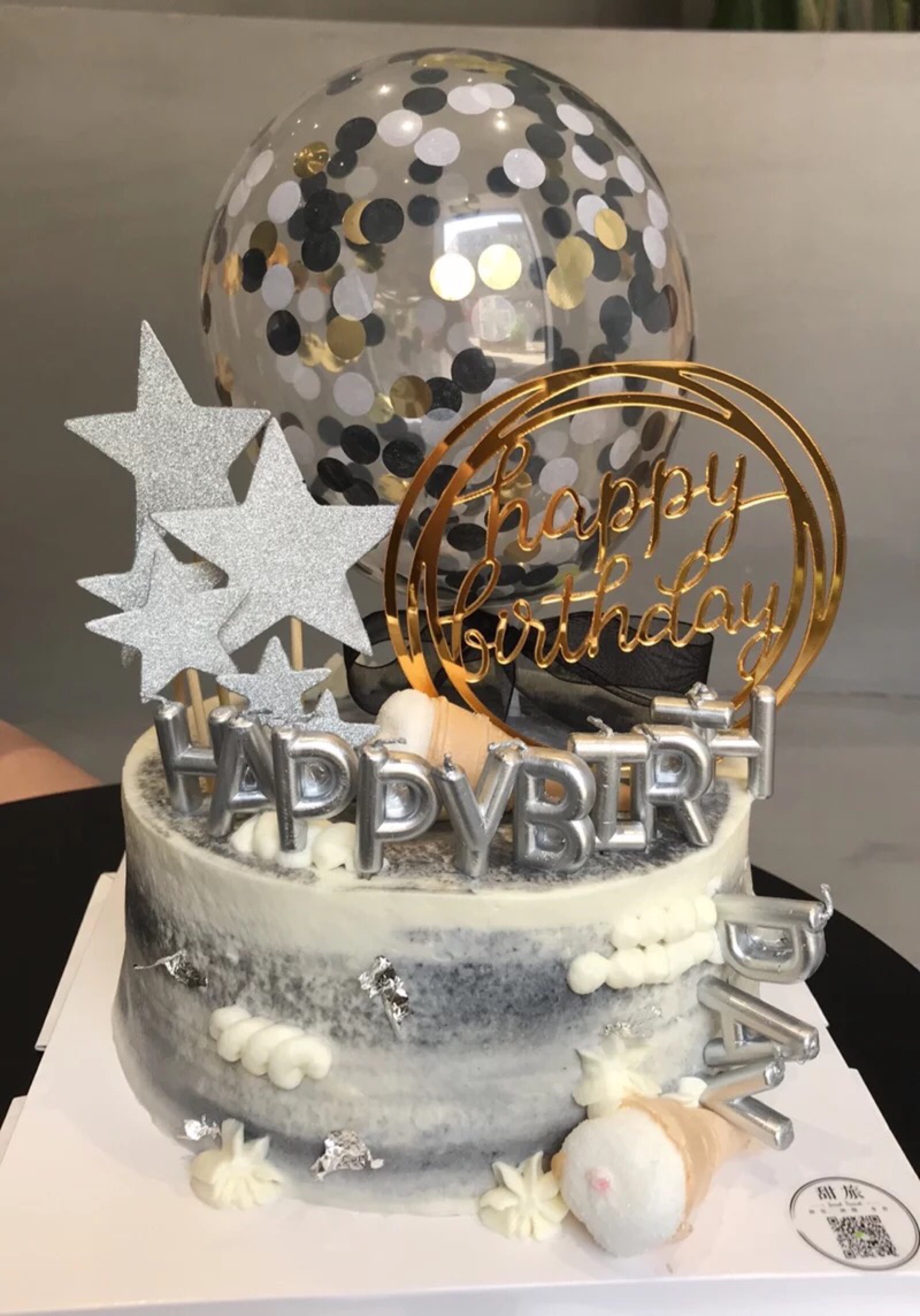 淋面蛋糕,也适合男士