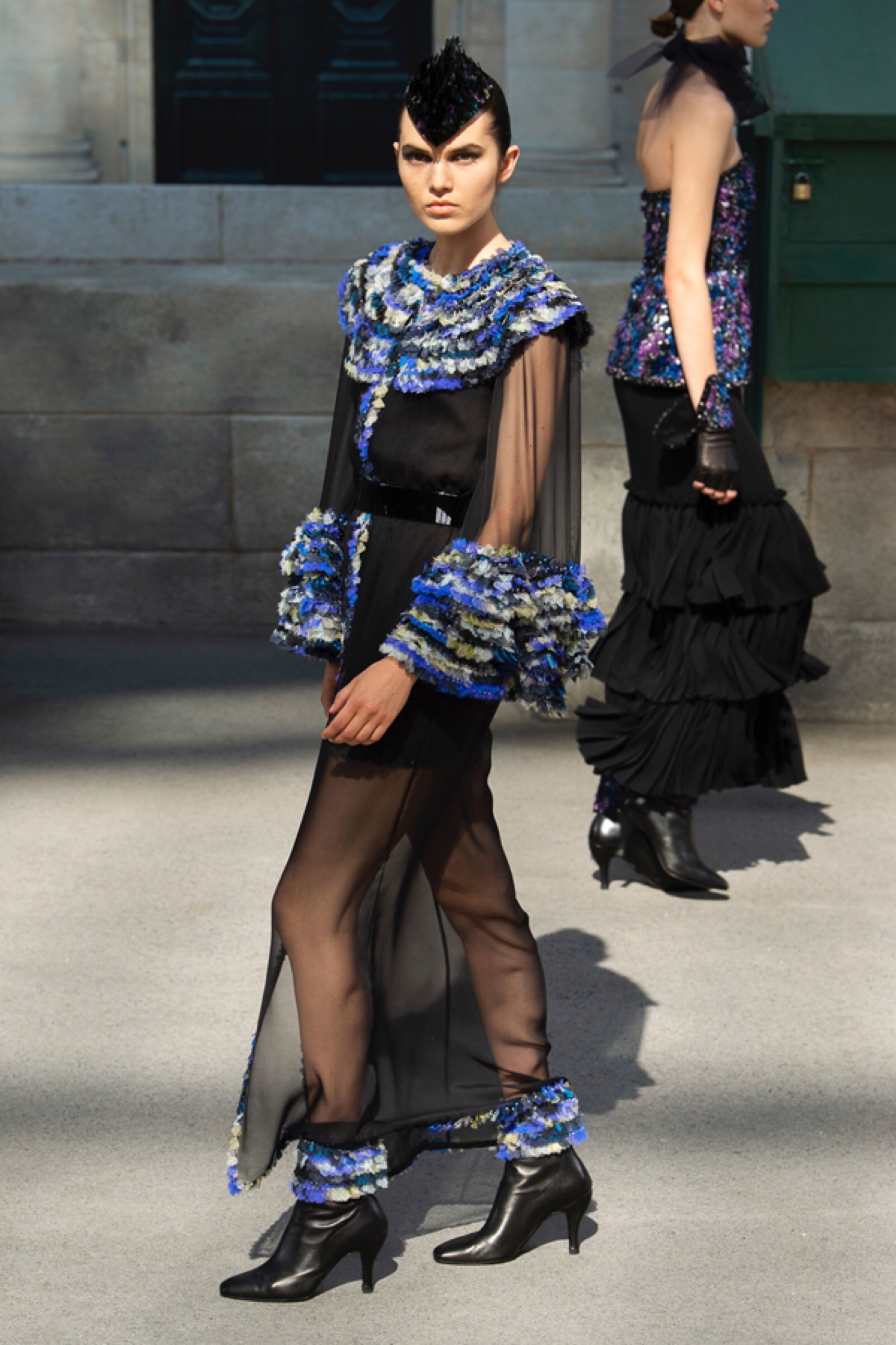 法国奢侈品牌 chanel(香奈儿)于巴黎高定时装周发布2018秋冬高级定制