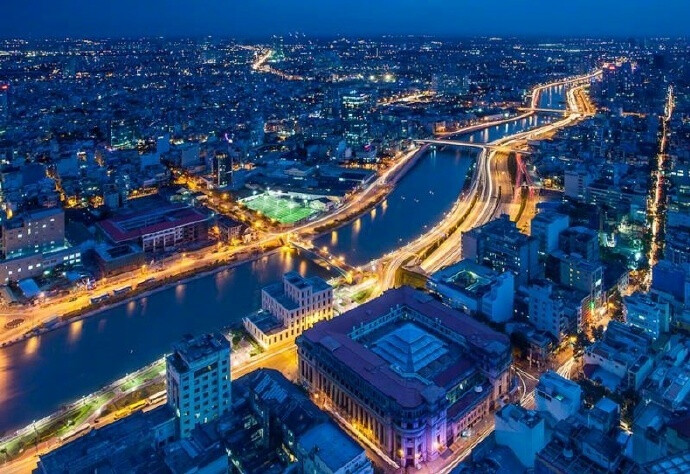 胡志明市,越南最大的城市,因法式建筑较多,曾有东方巴黎之称