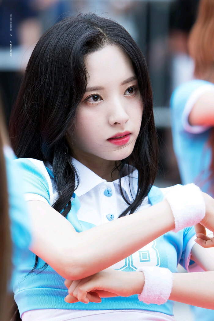 爱豆头像 ≮金知妍