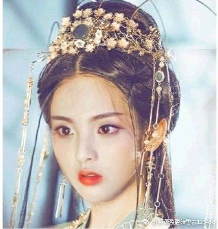 女生头像大图壁纸爱豆明星