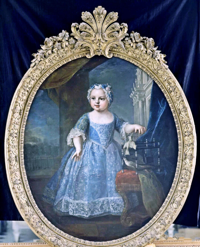 路易十五八个女儿之中,排行老三的玛丽·露易丝最短命,还不满5岁便